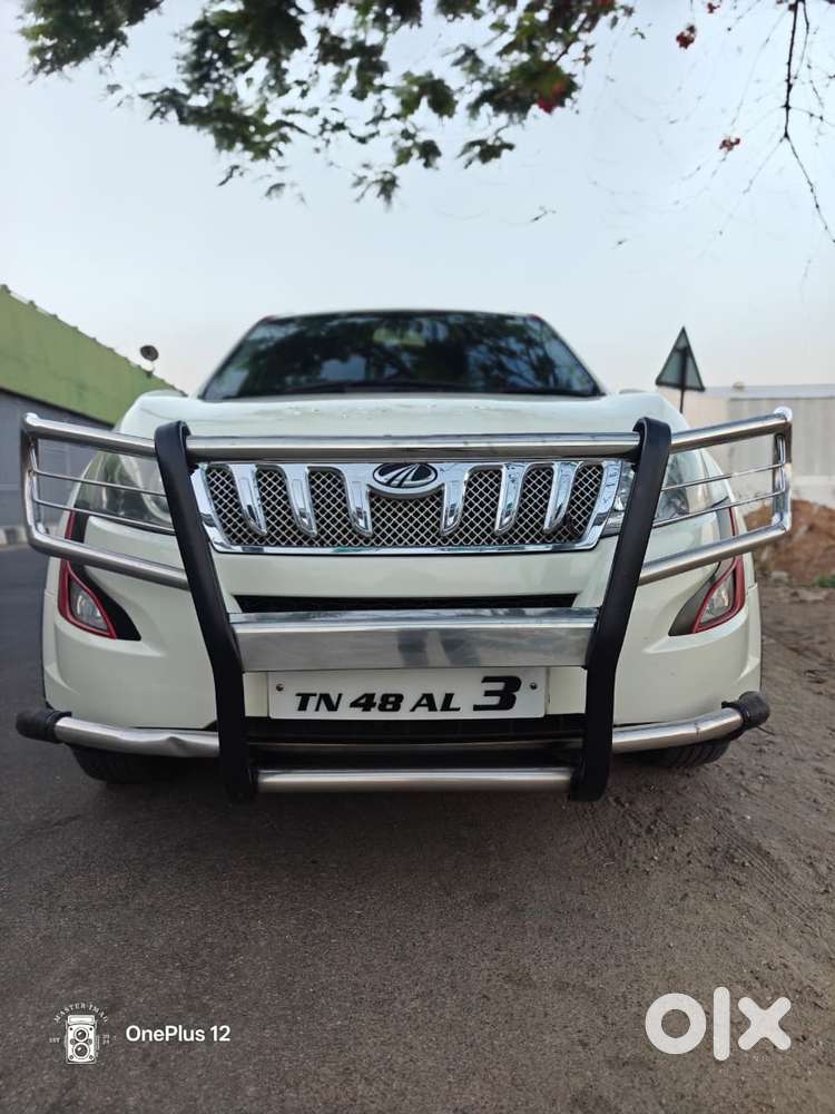 Mahindra Xuv500 2.2 W10 Sportz Edition Mt, 2017, Diesel