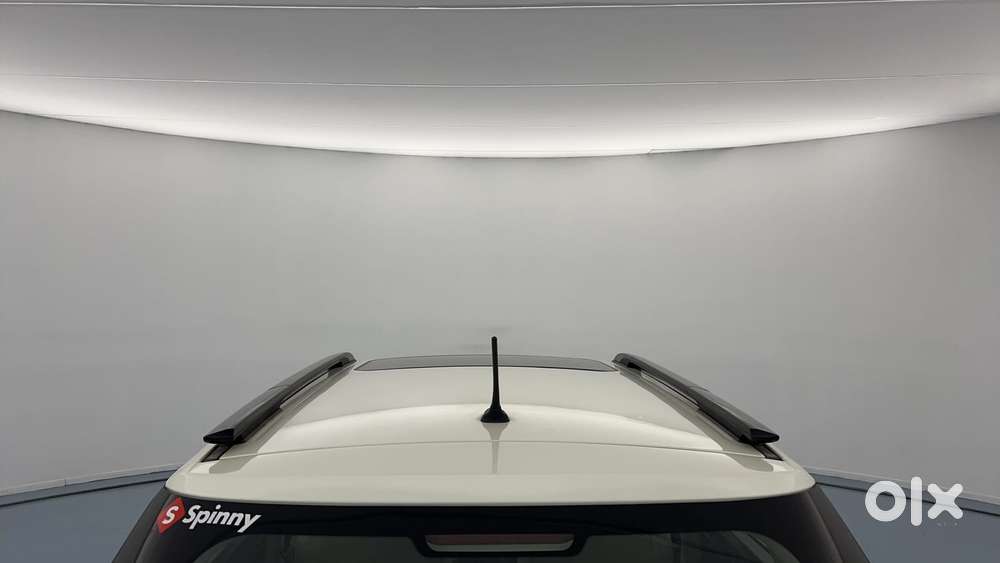 Mahindra Xuv300 W6, 2023, Petrol