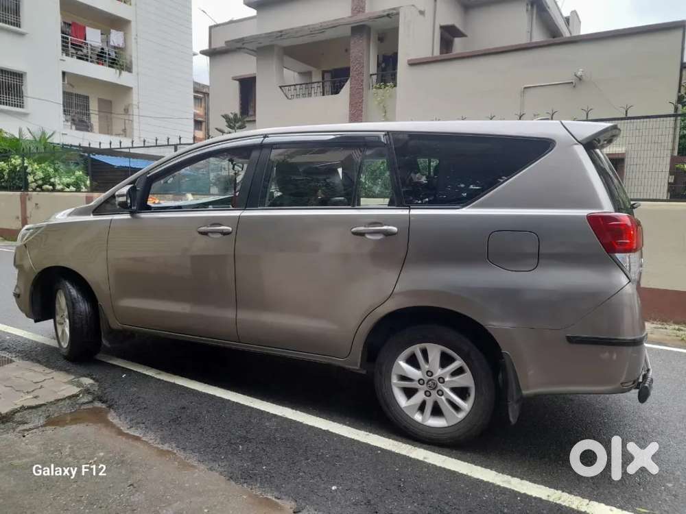 Toyota Innova Crysta G 8 Str, 2017, Diesel