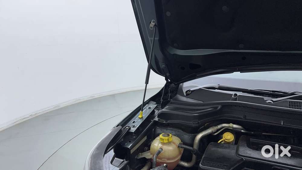 Mahindra Xuv300 W4 Diesel, 2022, Diesel