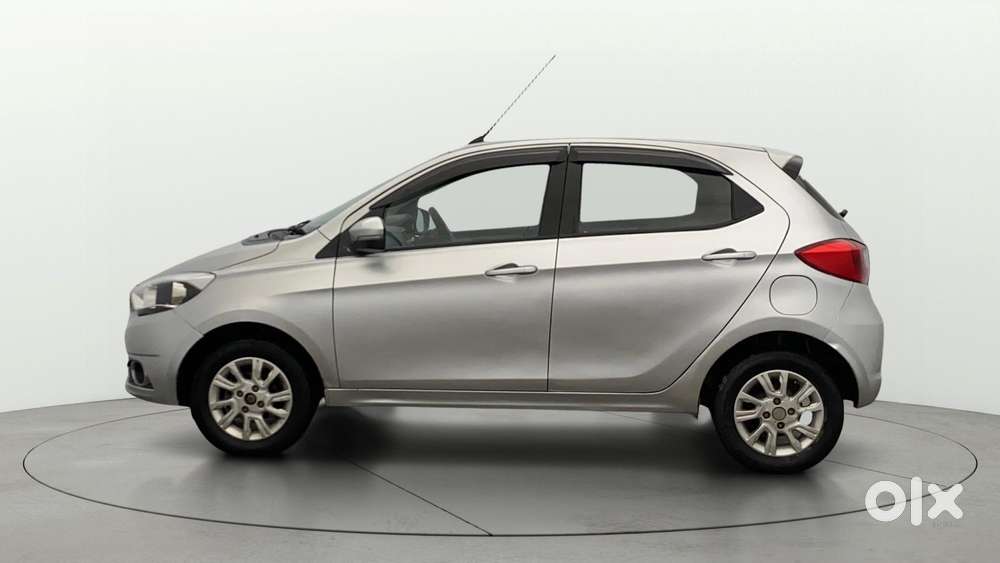 Tata Tiago 1.2 Revotron Xz, 2018, Petrol