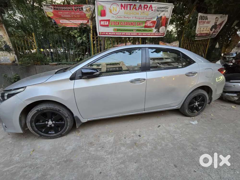 Toyota Corolla Altis 2016 Variant