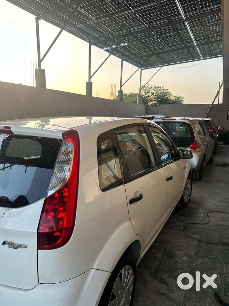 Ford Figo 2012 Petrol 52000 Km Driven