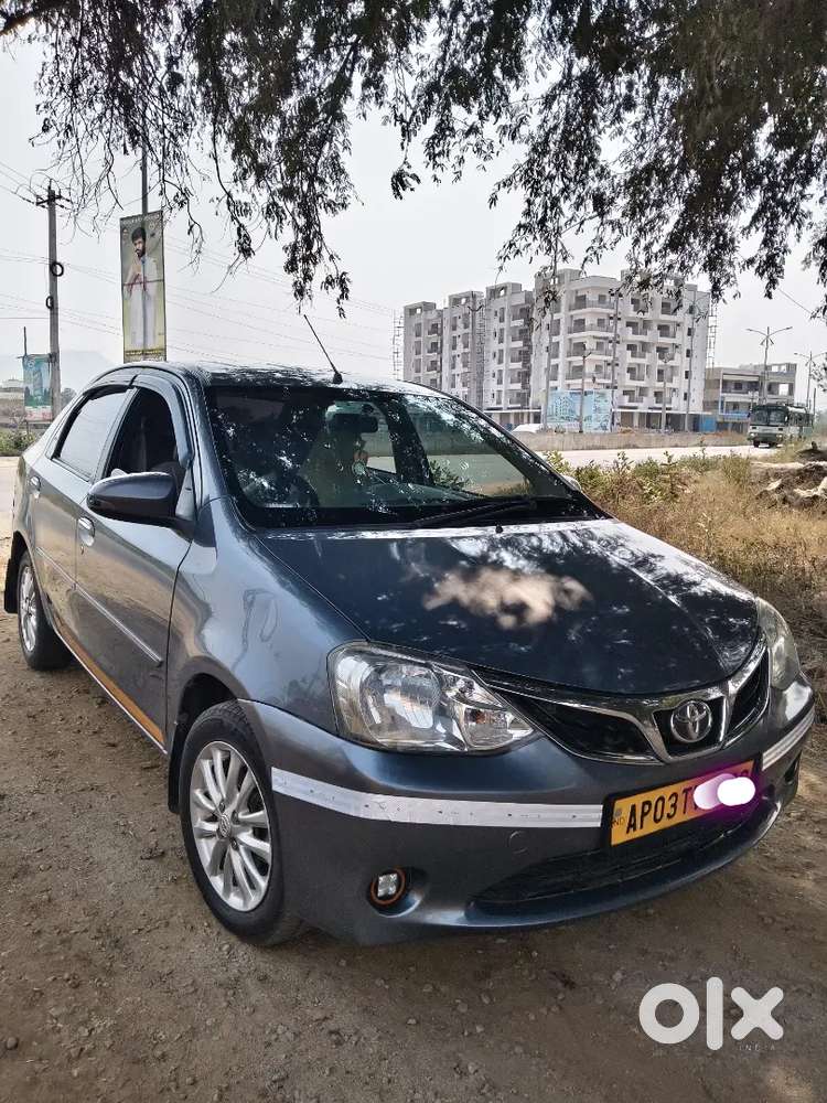 Toyota Etios 2015 Diesel 380000 Km Driven