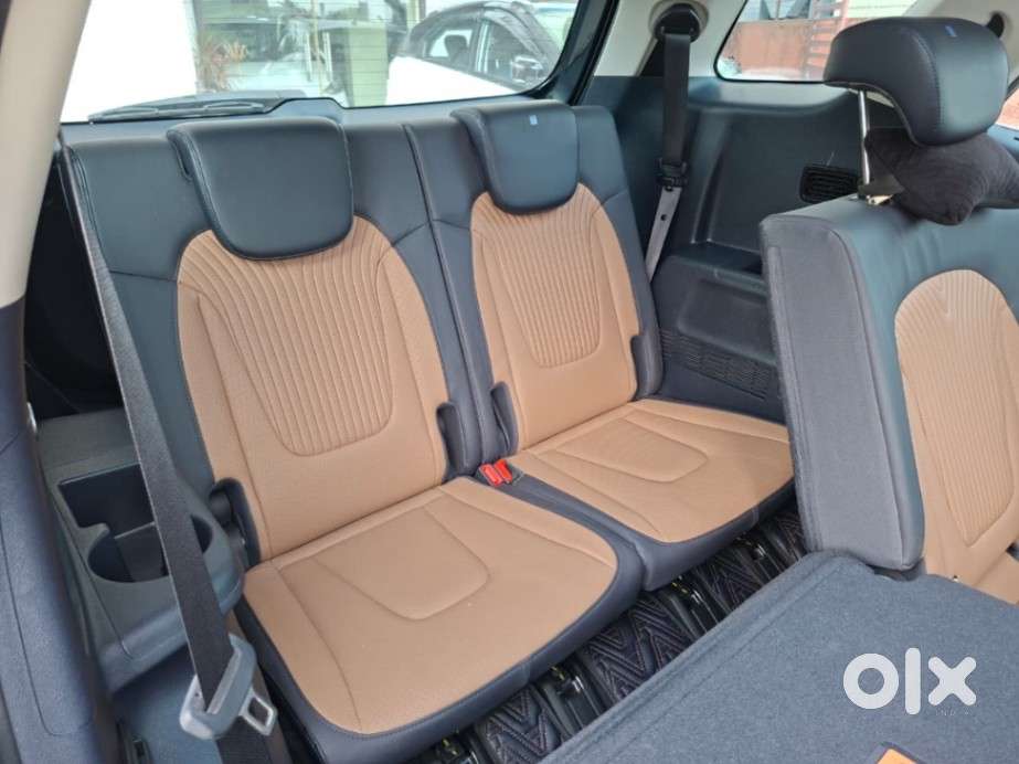 Hyundai Alcazar Platinum, 2025, Petrol