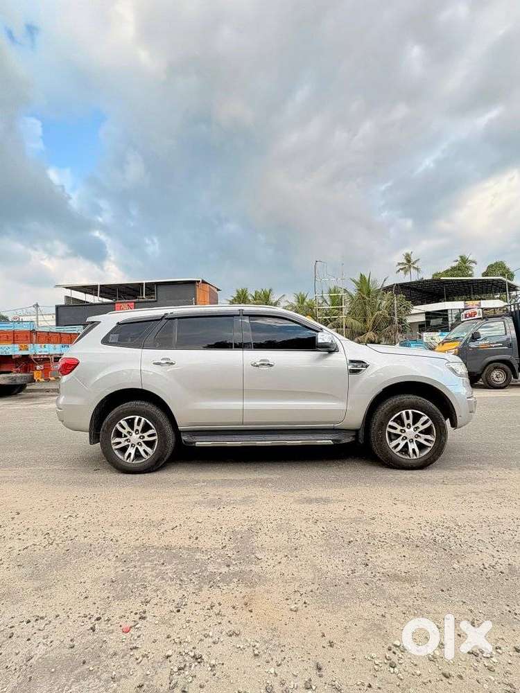 Ford Endeavour 3.2 Titanium At 4x4, 2016, Diesel