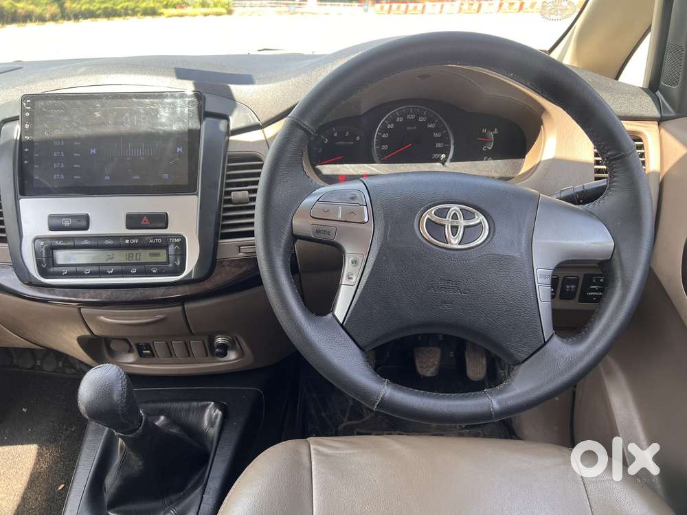 Toyota Innova 2.5 Z Diesel 7 Seater, 2015, Diesel