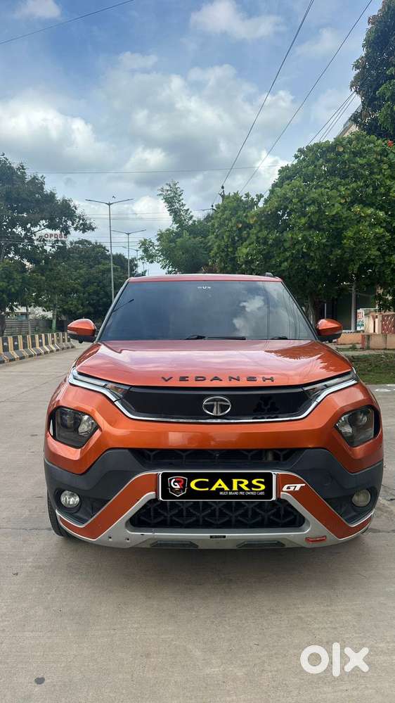 Tata Punch 1.2 Revotron Creative Dual Tone, 2022, Petrol