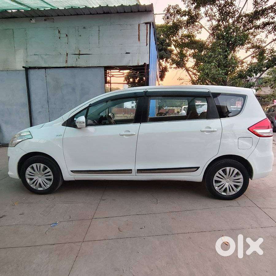 Maruti Suzuki Ertiga 2012-2015 Vxi Cng, 2013, Cng & Hybrids