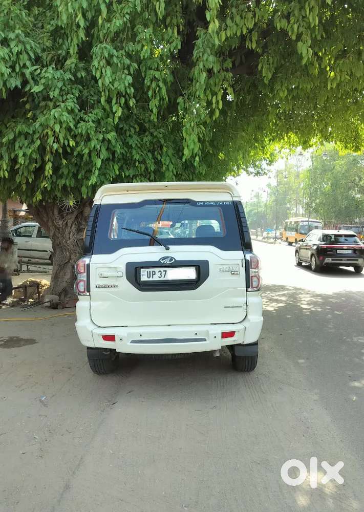 Mahindra Scorpio 2018 Diesel Well Maintained