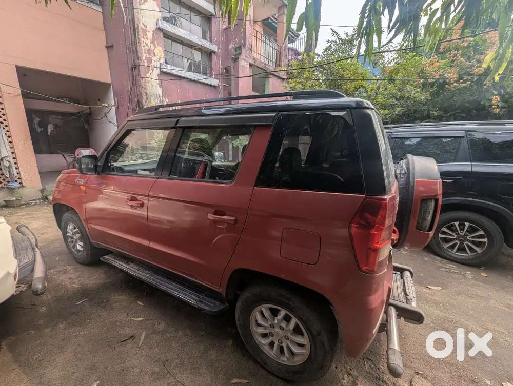 Mahindra Tuv 300 2017