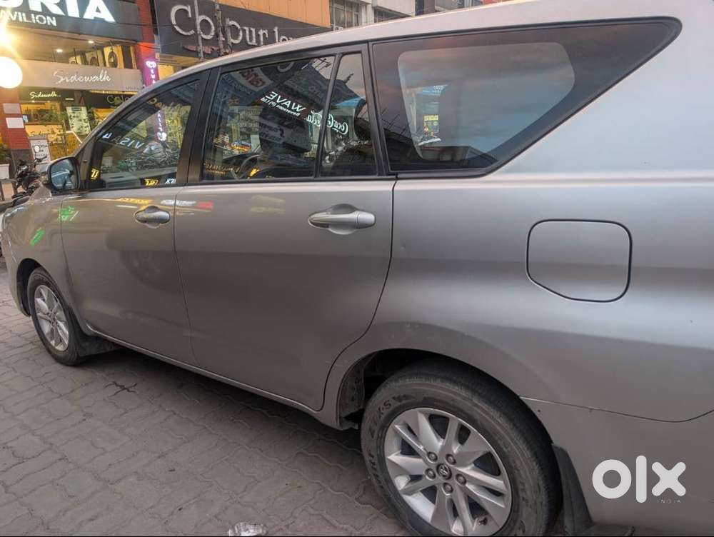 Toyota Innova Crysta 2017 Diesel 199000 Km Driven