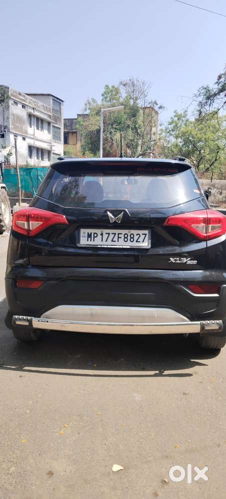 Mahindra Xuv300 W6, 2023, Petrol