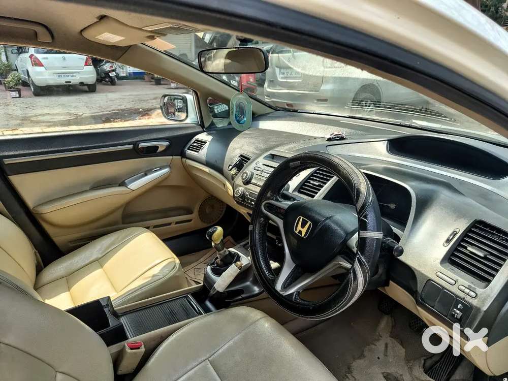 Honda Civic 1.8 V Mt