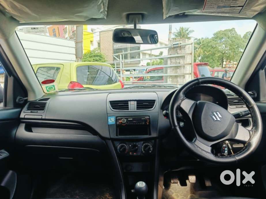 Maruti Suzuki Swift Lxi, 2014, Petrol