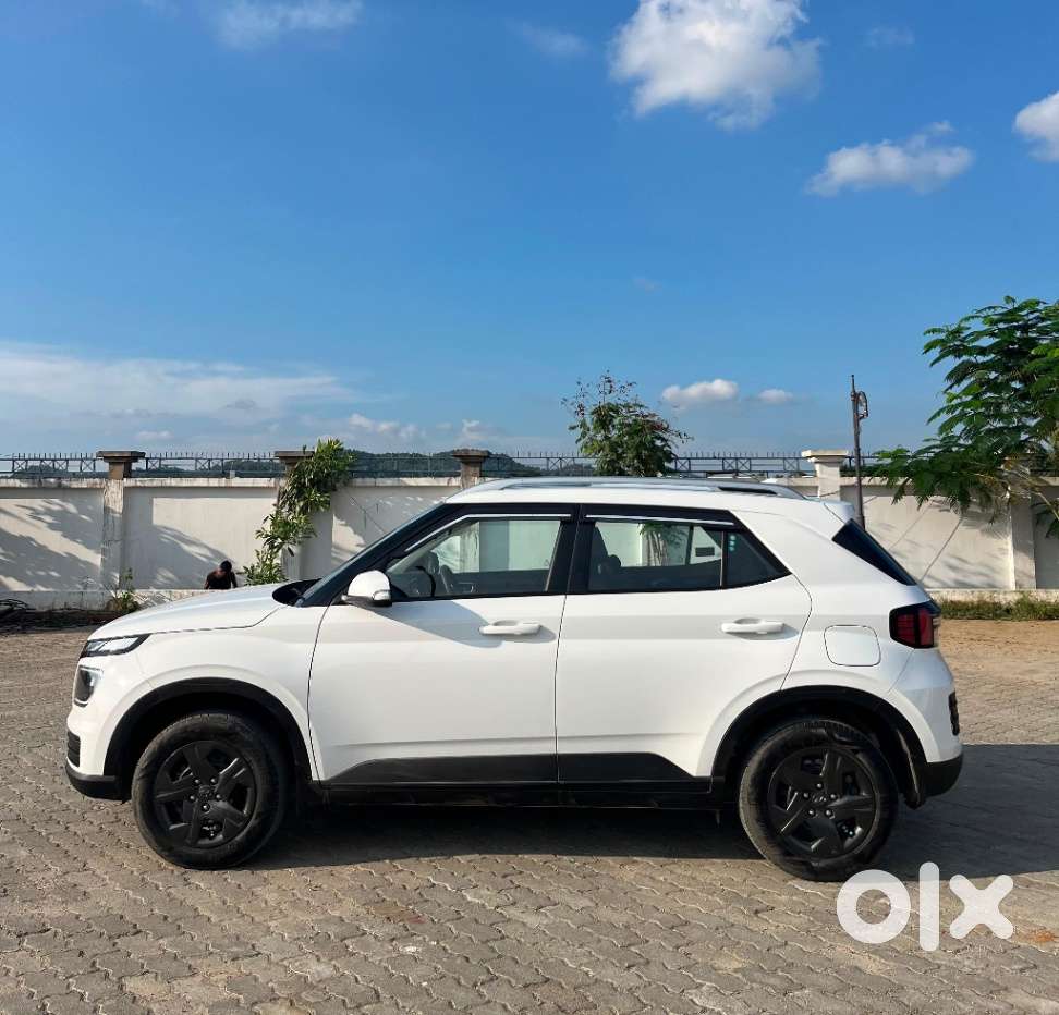 Hyundai Venue 1.2 S (o), 2025, Petrol