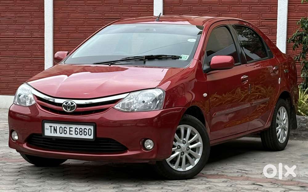 Toyota Etios V, 2011, Petrol