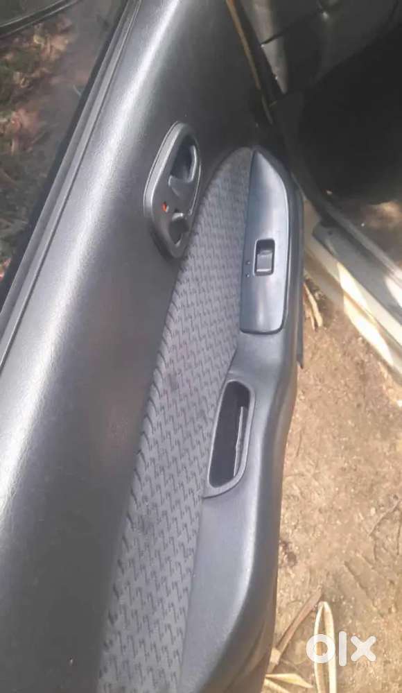 Maruti Suzuki Esteem 2000 Petrol 50000 Km Driven