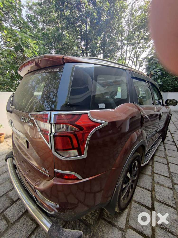 Mahindra Xuv500 2018 Diesel Well Maintained