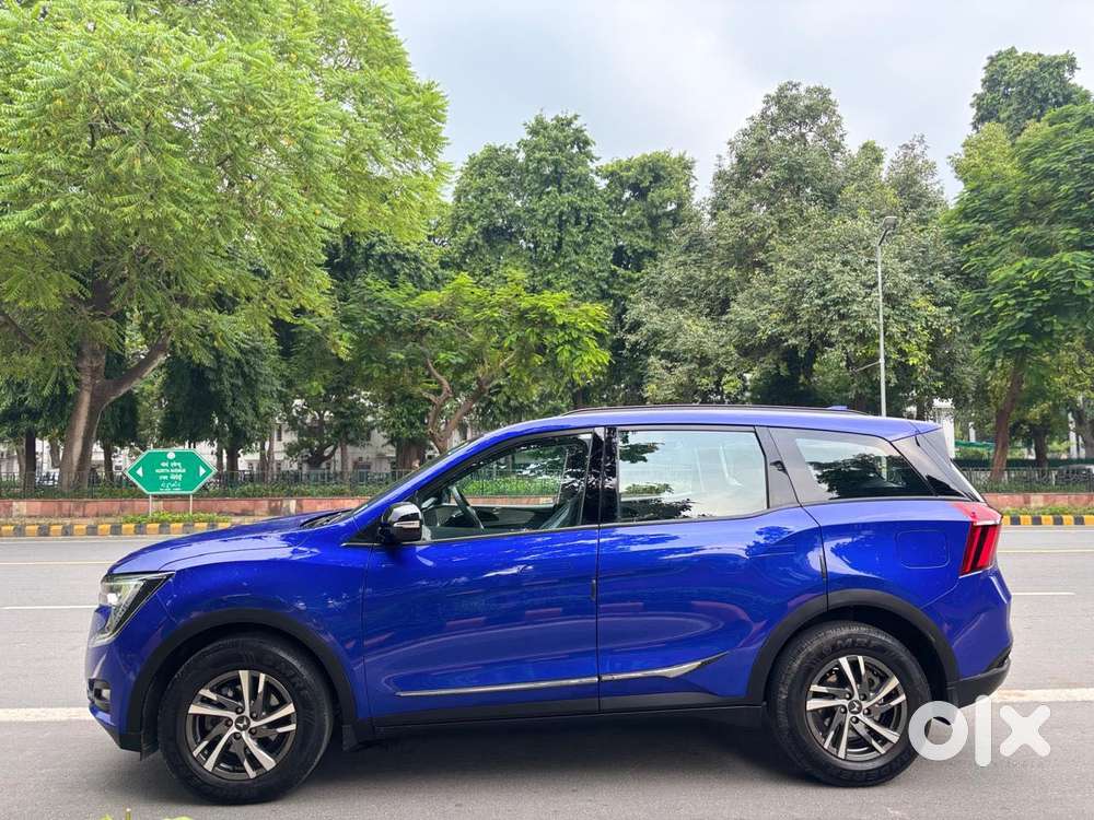 Mahindra Xuv700 2.2 Ax 5 Diesel At 7 Str, 2023, Diesel