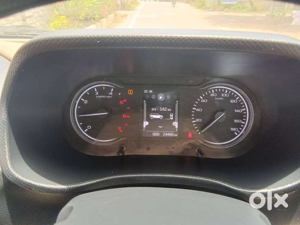 Mahindra Bolero Neo 1.5 N 10, 2023, Diesel