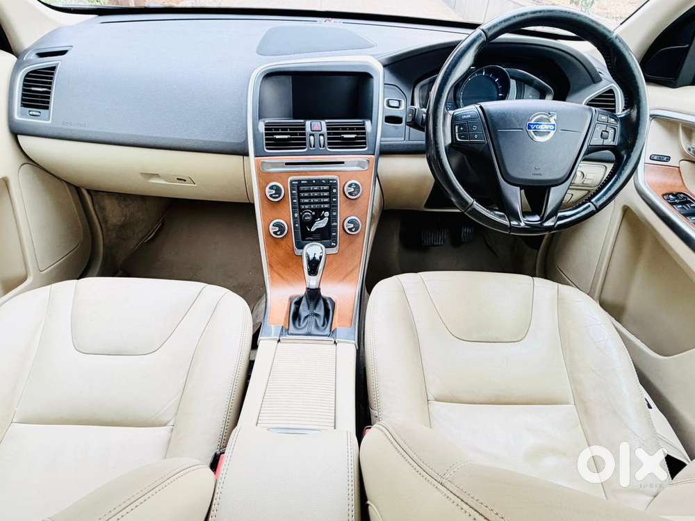 Volvo Xc60 Momentum D4, 2016, Diesel
