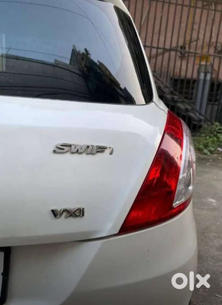 Maruti Suzuki Swift 2014 Cng & Hybrids 71000 Km Driven