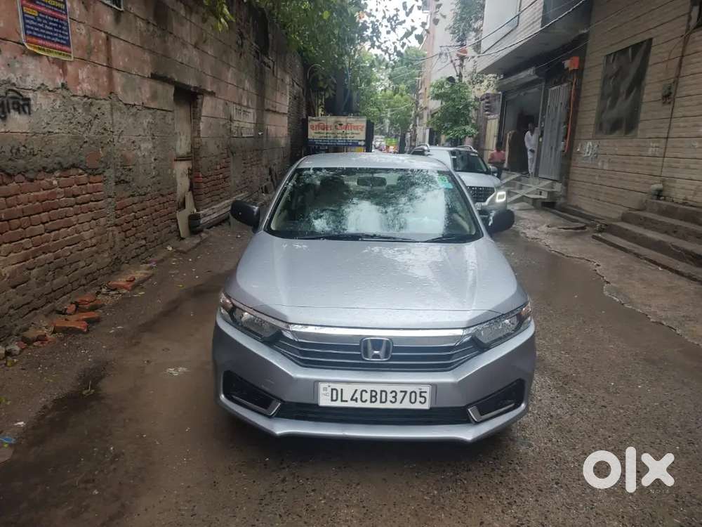 Honda Amaze With Company Fitted Cng And Extended Warranty Upto 2029