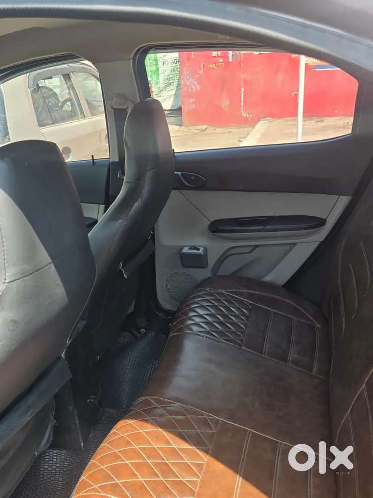 Tata Tiago 2018 Petrol 68000 Km Driven