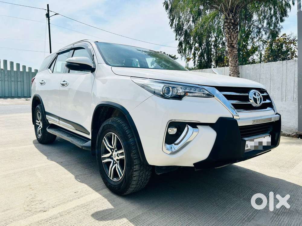 Toyota Fortuner [2021-ongoing] 2.8 2wd Diesel Mt, 2020, Diesel