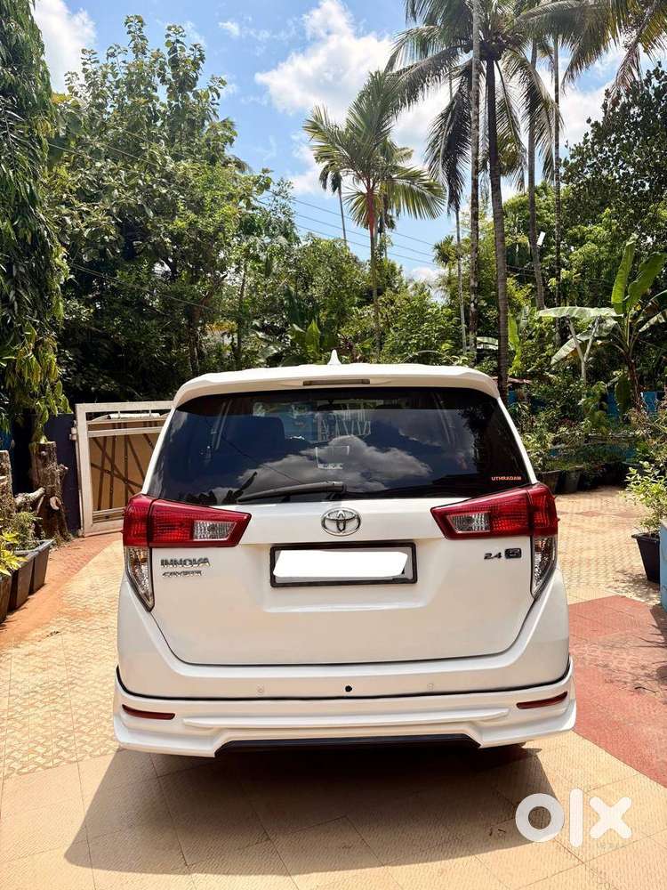 Toyota Innova Crysta 2016 Diesel Automatic