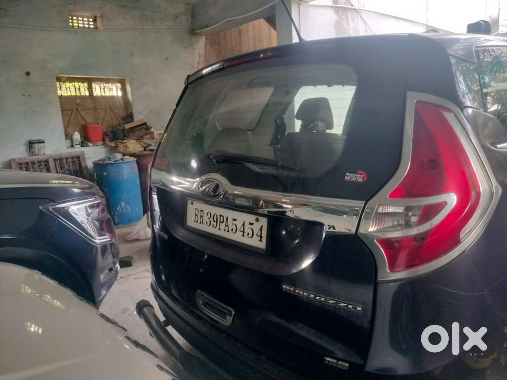 Mahindra Marazzo Diesel 2018