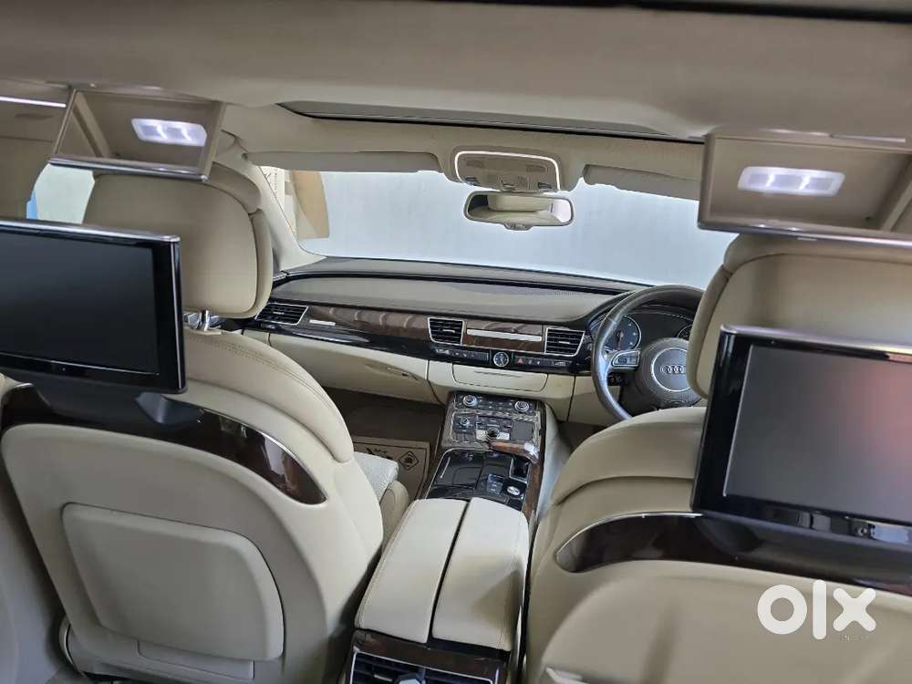 Audi A8 L 2015 Diesel 70000 Km Driven