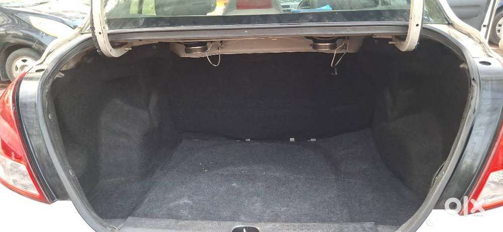 Maruti Suzuki Swift Dzire Tour, 2014, Diesel