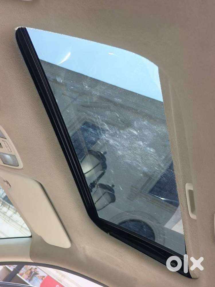 Hyundai Verna 1.5 Sx (o) Petrol Mt, 2023, Petrol