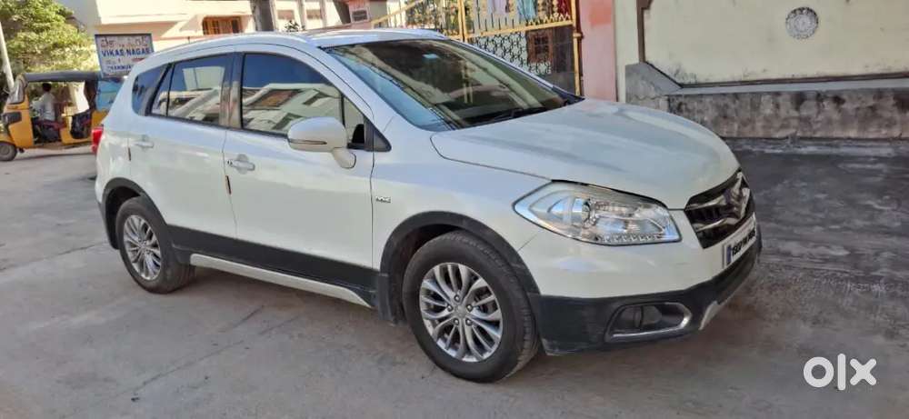 Maruti Suzuki S-cross 2017 Diesel Well Maintained