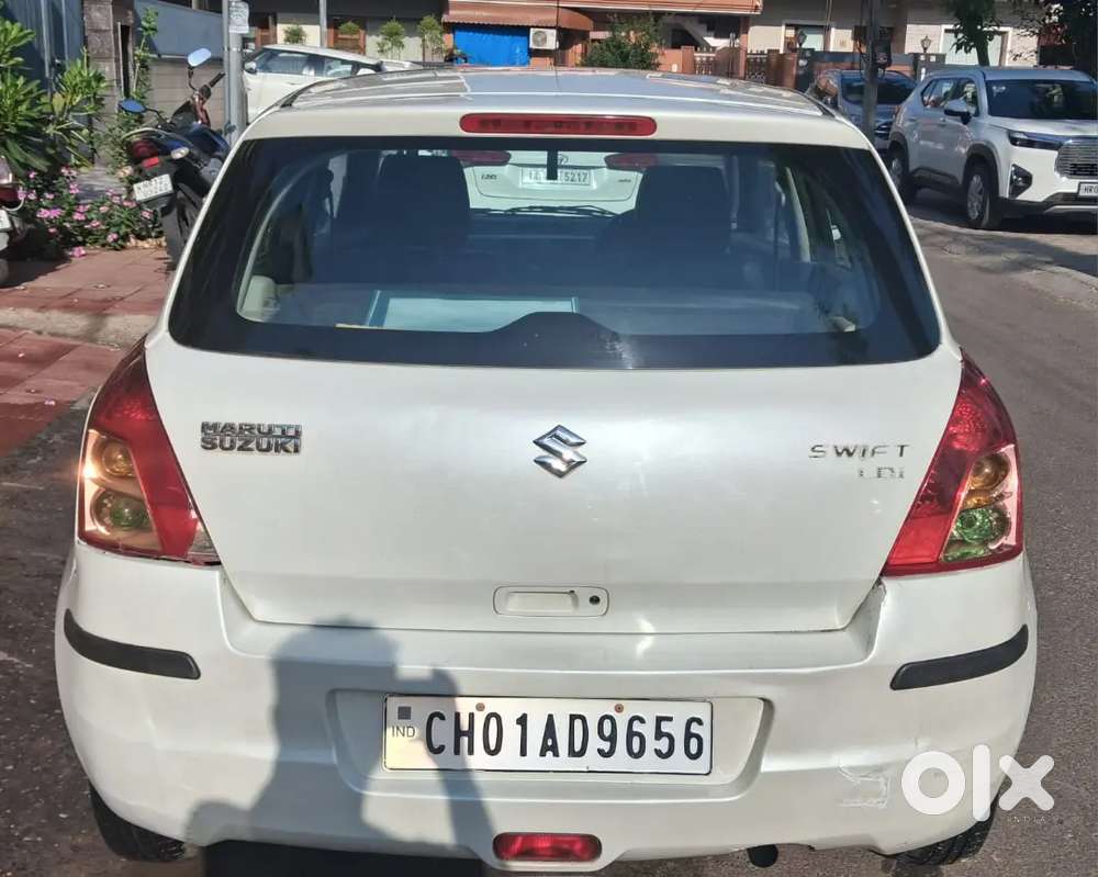 Maruti Suzuki Swift 2010 Diesel,