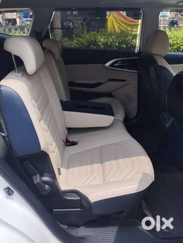 Kia Carens 1.4 Luxury Plus Dct 7 Str, 2022, Petrol