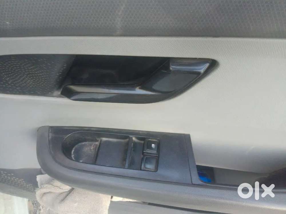 Tata Altroz 2021 Petrol 177675 Km Driven