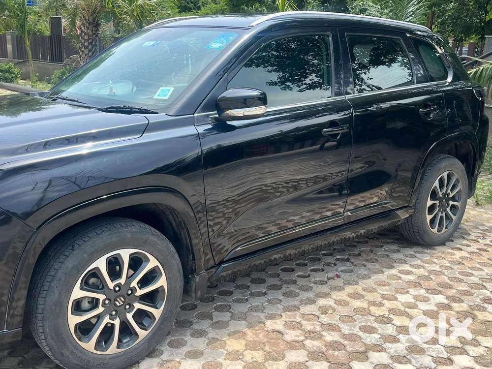 Maruti Suzuki Grand Vitara 1.5 Zeta Plus Dual Tone Intelligent Hybri..