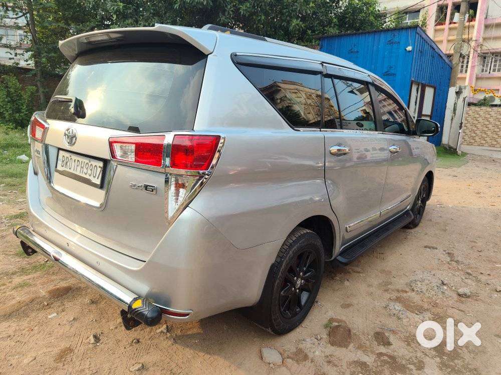 Toyota Innova Crysta 2.4 V, 2017, Diesel