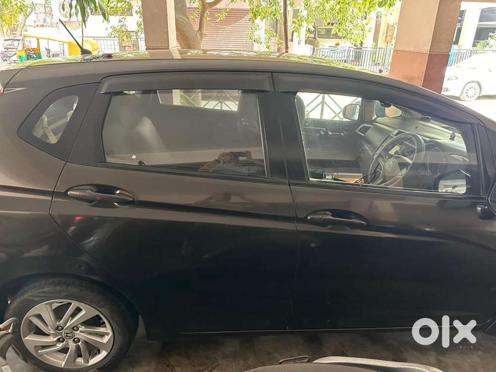 Honda Jazz Petrol Automatic 2017