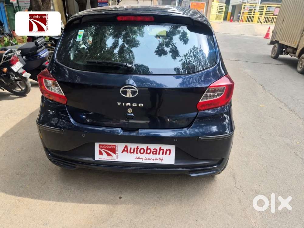 Tata Tiago Xza, 2022, Petrol