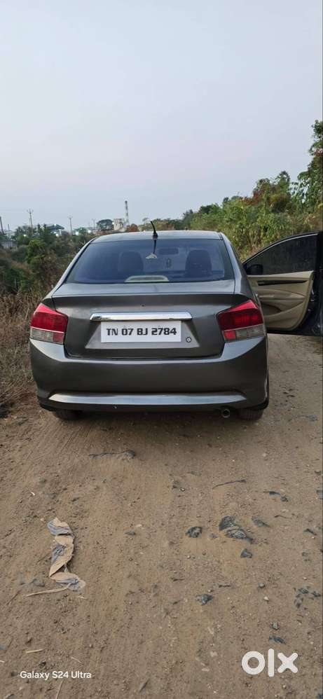 Newley Painted Worth 55000 Urgent Sale Low Price