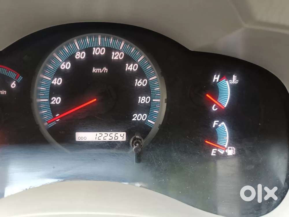 Toyota Innova 2.5 Vx 7 Seater Bs Iv, 2013, Diesel