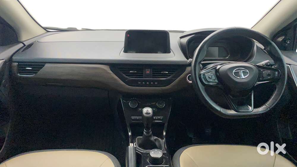Tata Nexon 1.2 Revotron Xz Plus Premium, 2022, Petrol