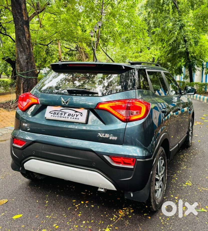 Mahindra Xuv300 W8 Option, 2022, Petrol