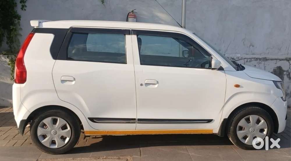 Maruti Suzuki Wagon R Vxi 1.0, 2022, Petrol