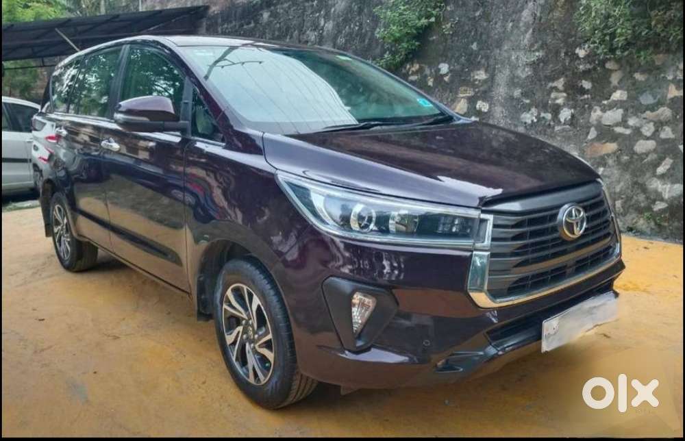 Toyota Innova Crysta 2.4 V 8 Str, 2021, Diesel