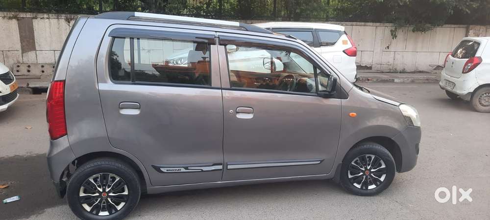 Maruti Suzuki Wagon R Lxi 1.0, 2017, Cng & Hybrids